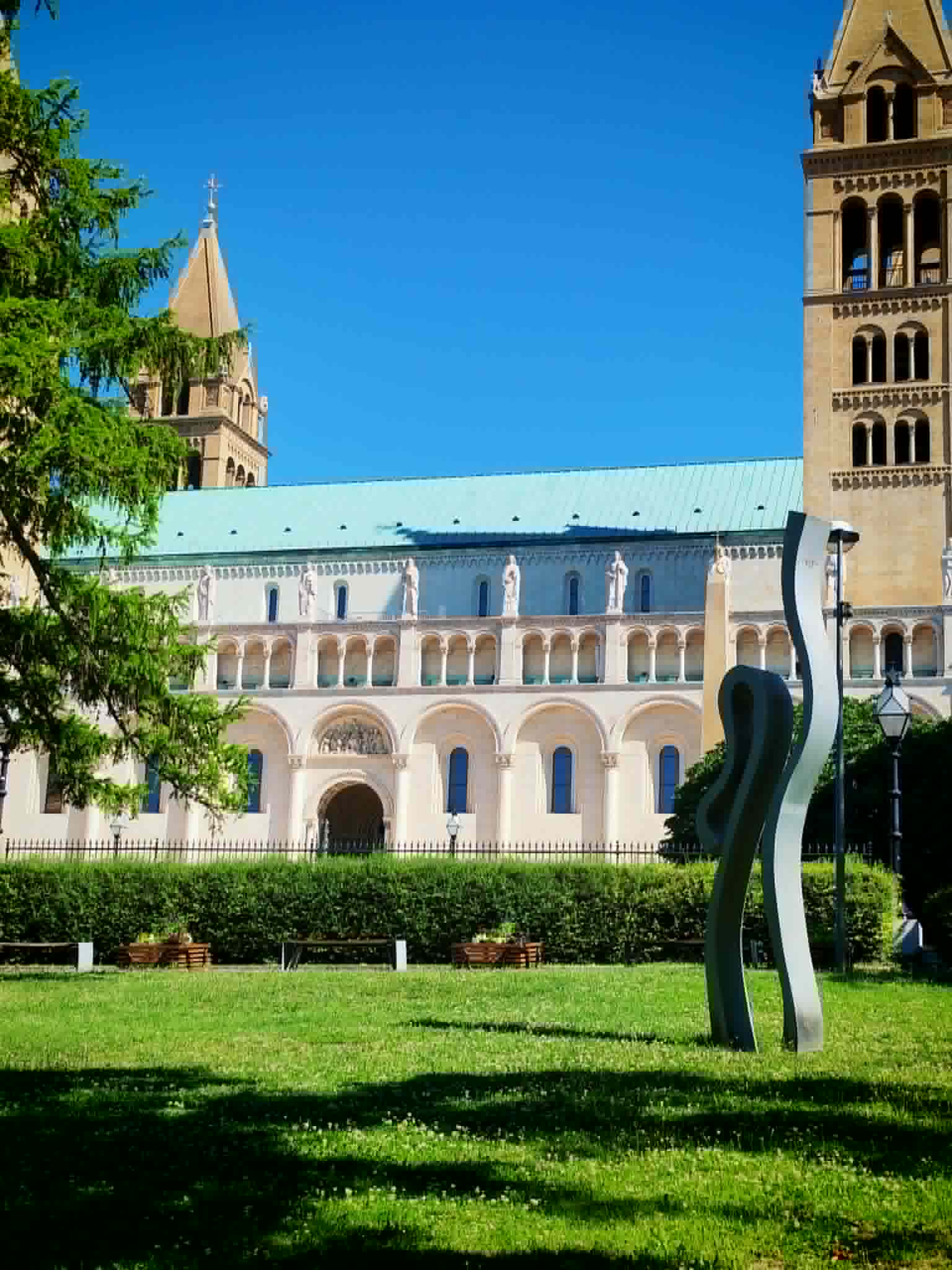 Pécs